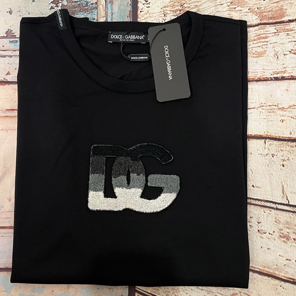 Dolce & Gabbana Men Front Logo Tshirt Size (48) M Slim